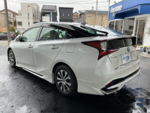 IMG_0452 低与信ローン愛知 プリウス