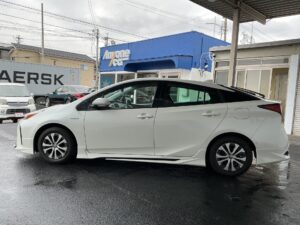 IMG_0453 信用回復ローン愛知 プリウス