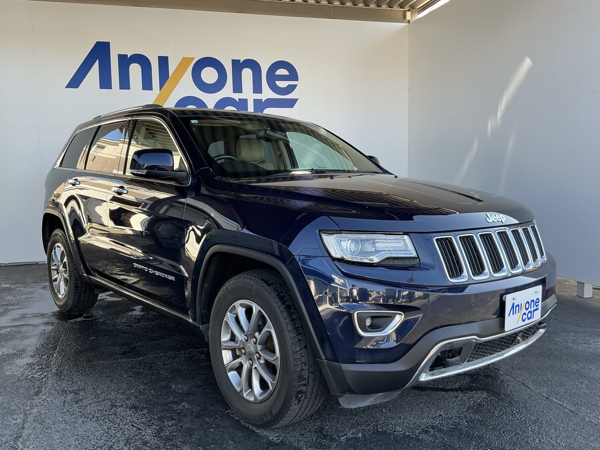 低与信ローン 愛知 グランドチェロキー